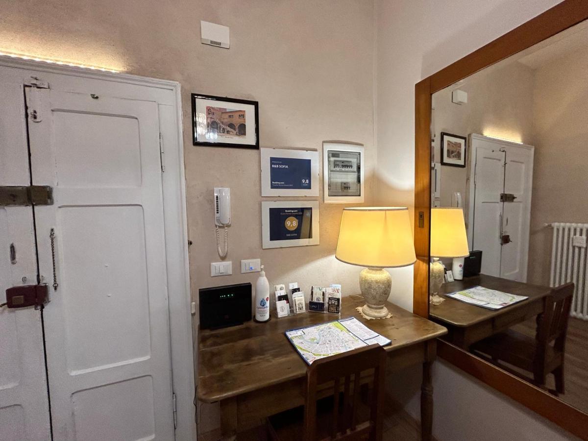 Sofia Rooms Verona Buitenkant foto